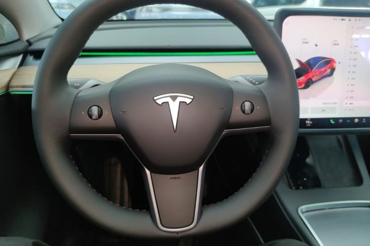 Used Tesla Model Y 2022 Revised Version Rear-Wheel Drive Steering Wheel
