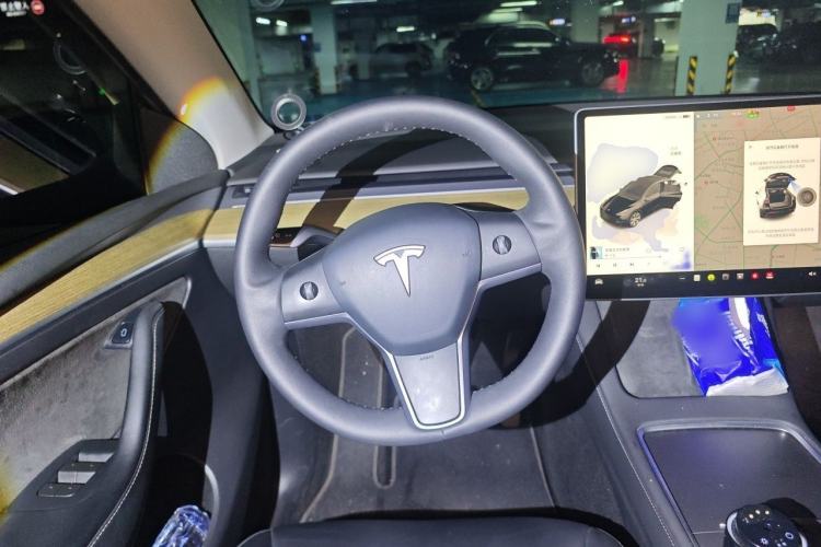 Used Tesla Model Y 2022 Rear-Wheel-Drive Version Steering Wheel