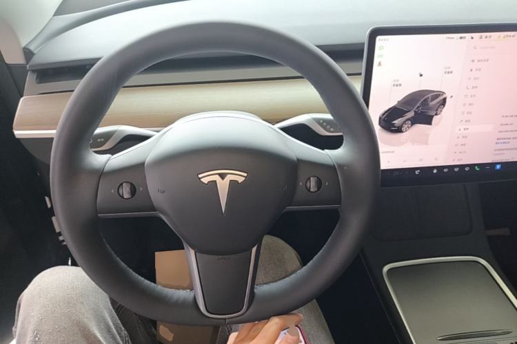 Used Tesla Model Y 2022 Revised Version Rear-Wheel Drive Steering Wheel
