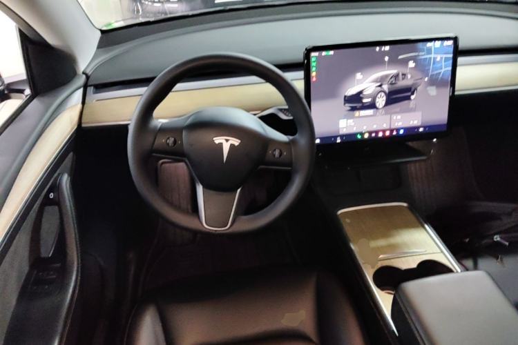Used Tesla Model Y 2022 Revised Version Long-Range All-Wheel Drive Steering Wheel