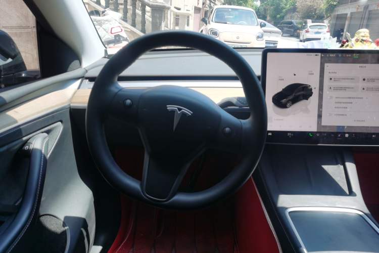 Used Tesla Model Y 2022 Revised Version Rear-Wheel Drive Steering Wheel