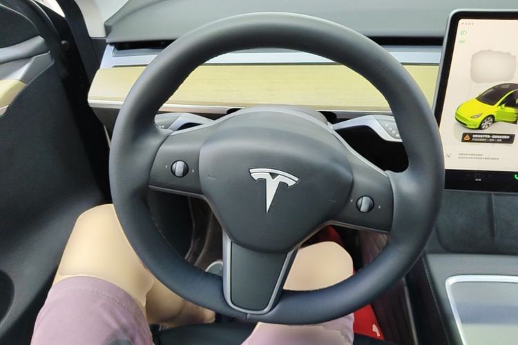 Used Tesla Model Y 2022 Revised Version Rear-Wheel Drive Steering Wheel