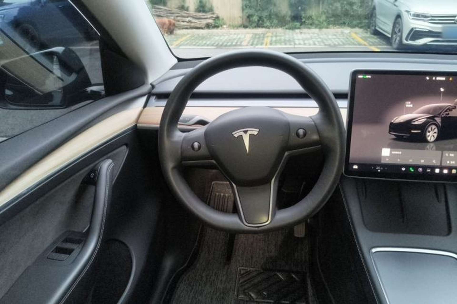 Used Tesla Model Y 2022 Rear-Wheel-Drive Version Steering Wheel