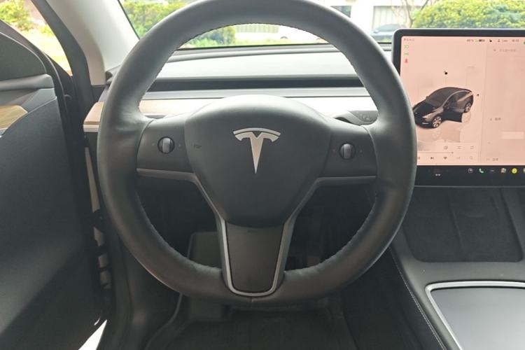 Used Tesla Model Y 2022 Revised Version Rear-Wheel Drive Steering Wheel