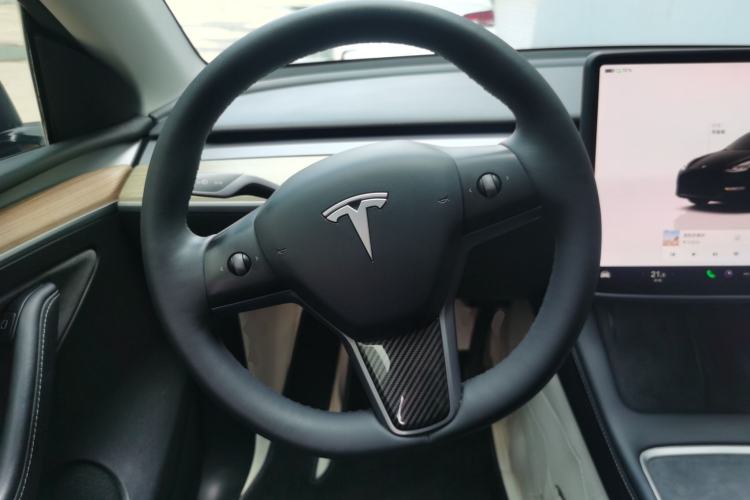Used Tesla Model Y 2022 Revised Version Rear-Wheel Drive Steering Wheel