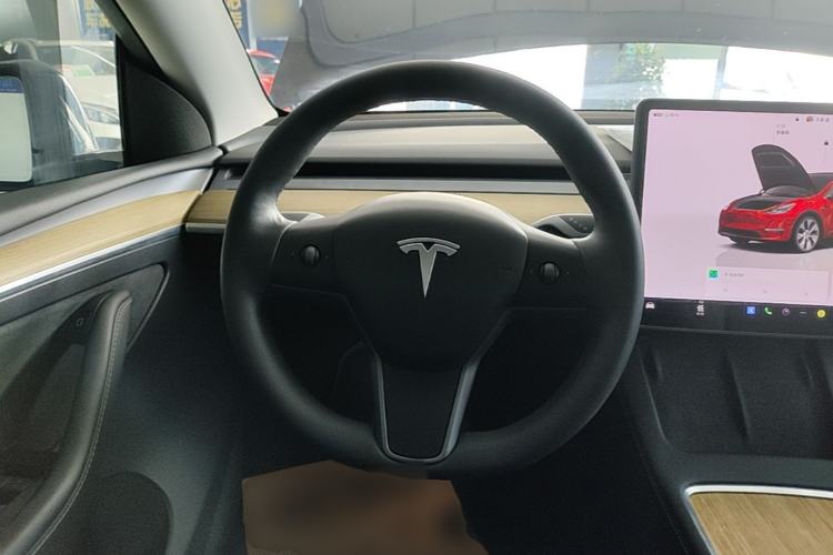 Used Tesla Model Y 2022 Revised Version Rear-Wheel Drive Steering Wheel