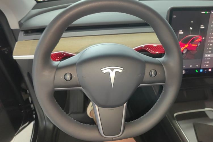 Used Tesla Model Y 2022 Revised Version Rear-Wheel Drive Steering Wheel