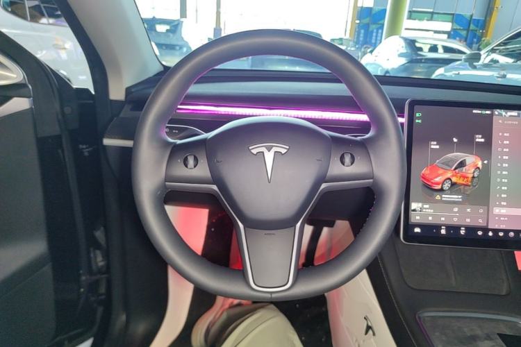 Used Tesla Model Y 2022 Revised Version Rear-Wheel Drive Steering Wheel