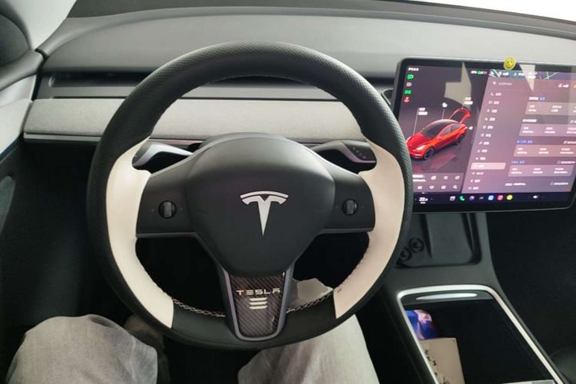 Used Tesla Model Y 2022 Performance High-Performance All-Wheel-Drive Version Steering Wheel