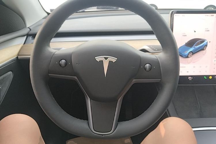 Used Tesla Model Y 2022 Revised Version Rear-Wheel Drive Steering Wheel