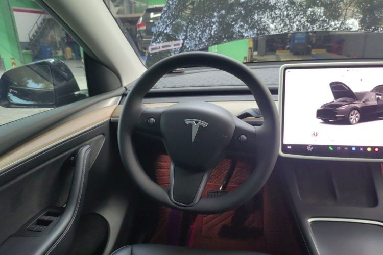 Used Tesla Model Y 2022 Revised Version Rear-Wheel Drive Steering Wheel