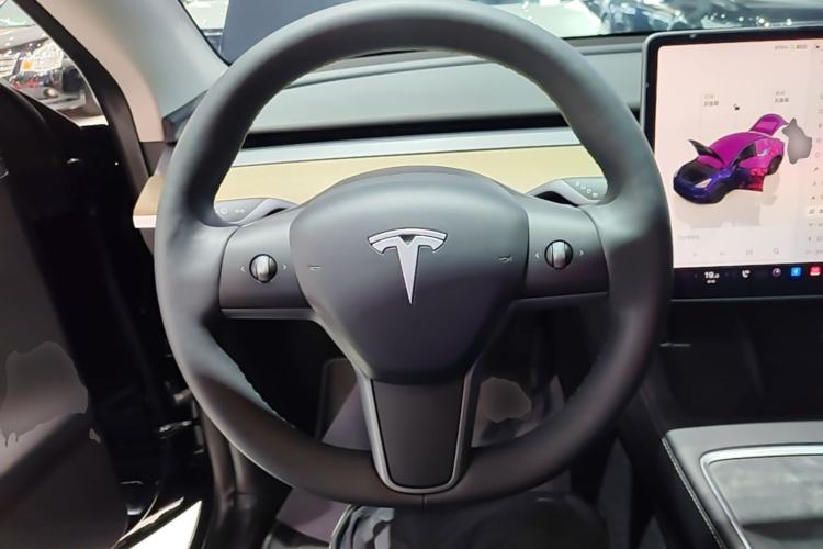 Used Tesla Model Y 2022 Revised Version Rear-Wheel Drive Steering Wheel