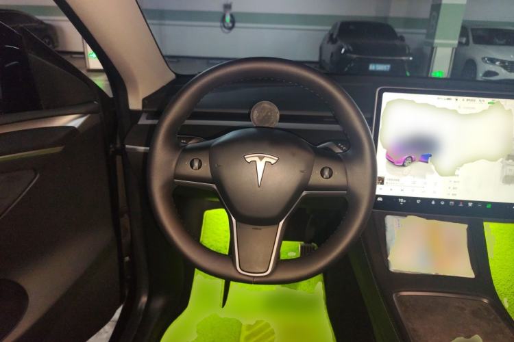 Used Tesla Model Y 2022 Rear-Wheel-Drive Version Steering Wheel