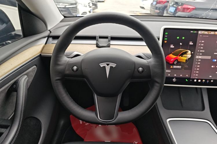 Used Tesla Model Y 2022 Revised Version Rear-Wheel Drive Steering Wheel
