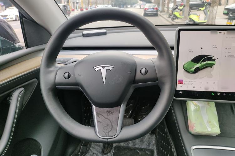 Used Tesla Model Y 2022 Revised Version Rear-Wheel Drive Steering Wheel