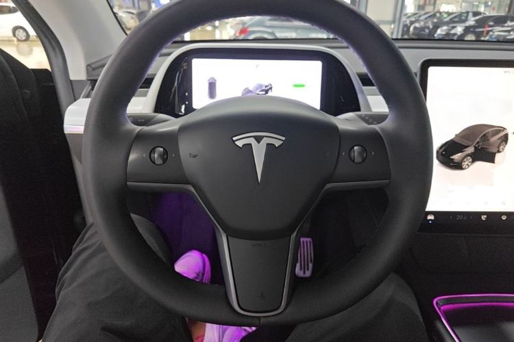 Used Tesla Model Y 2022 Revised Version Rear-Wheel Drive Steering Wheel