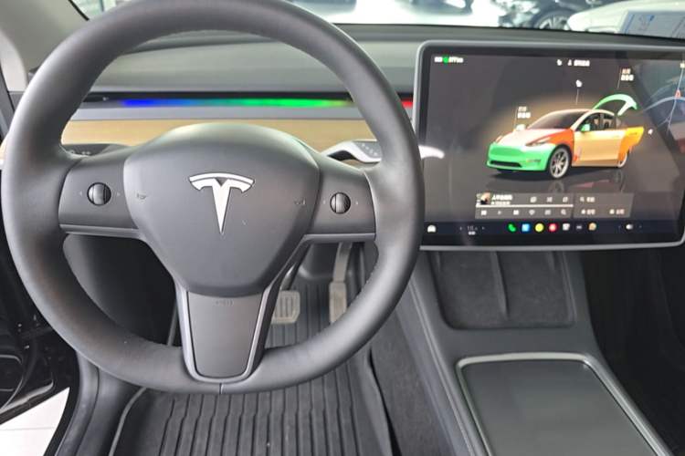 Used Tesla Model Y 2022 Revised Version Rear-Wheel Drive Steering Wheel