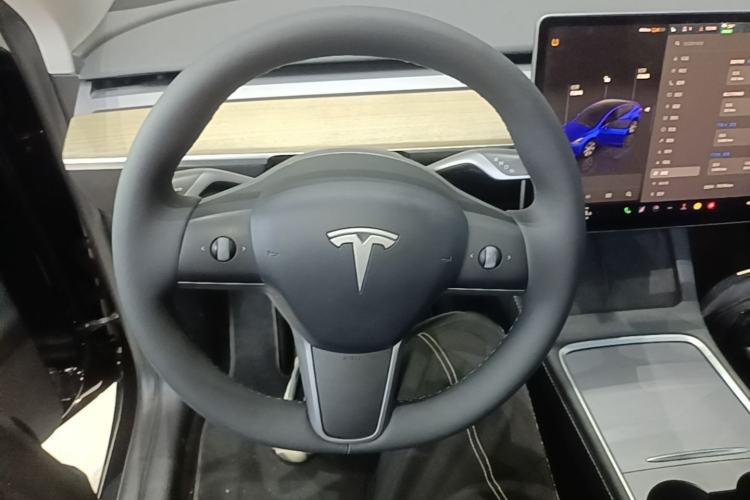 Used Tesla Model Y 2022 Revised Version Rear-Wheel Drive Steering Wheel