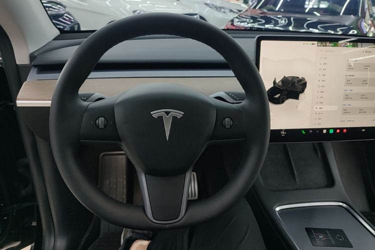 Used Tesla Model Y 2022 Performance High-Performance All-Wheel-Drive Version Steering Wheel