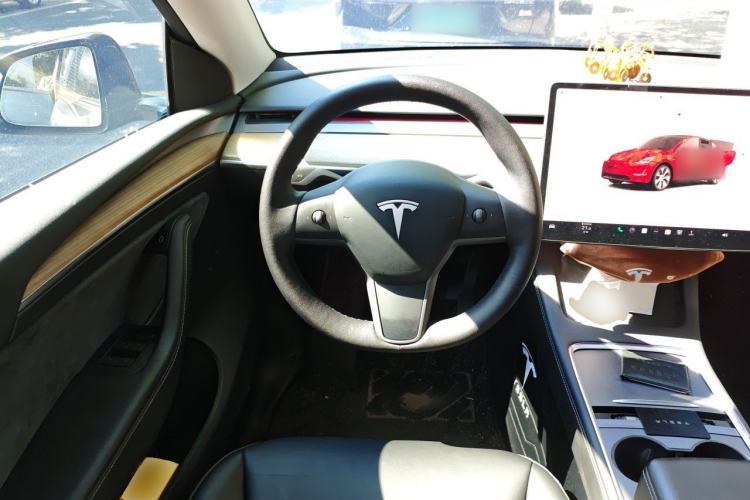 Used Tesla Model Y 2022 Revised Version Rear-Wheel Drive Steering Wheel
