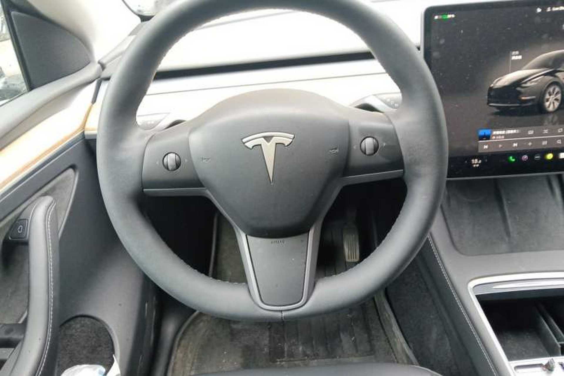 Used Tesla Model Y 2022 Revised Version Rear-Wheel Drive Steering Wheel