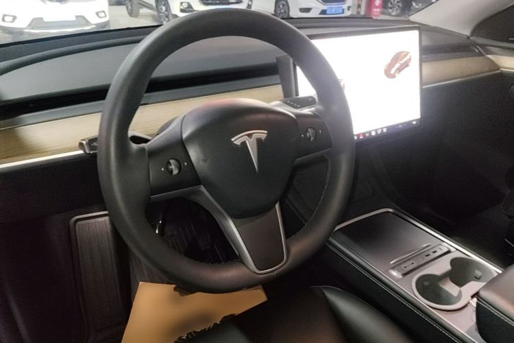 Used Tesla Model Y 2022 Revised Version Rear-Wheel Drive Steering Wheel