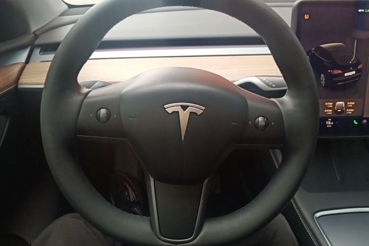 Used Tesla Model Y 2022 Revised Version Rear-Wheel Drive Steering Wheel