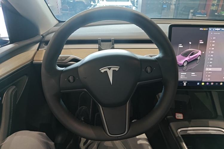 Used Tesla Model Y 2022 Revised Version Rear-Wheel Drive Steering Wheel