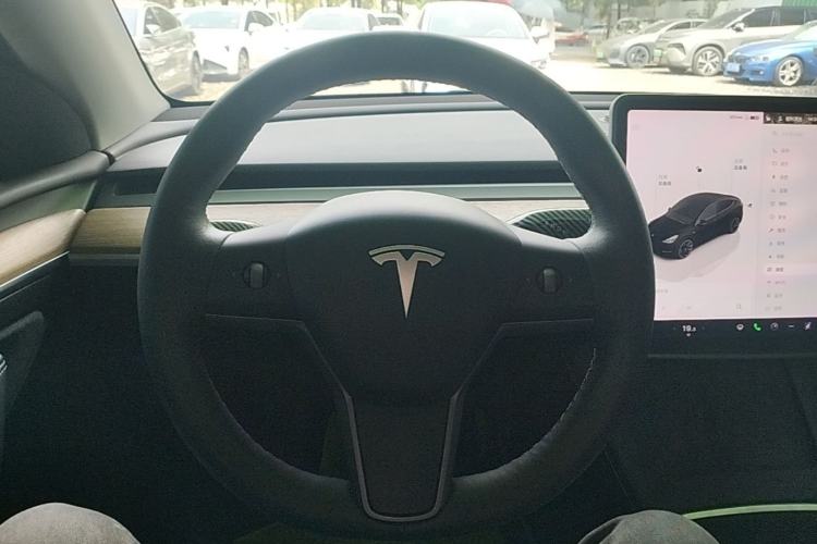 Used Tesla Model Y 2022 Revised Version Rear-Wheel Drive Steering Wheel