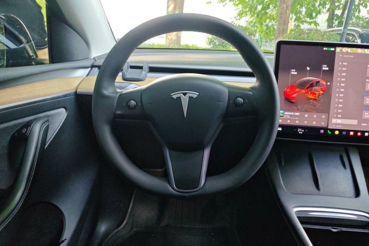 Used Tesla Model Y 2022 Revised Version Rear-Wheel Drive Steering Wheel