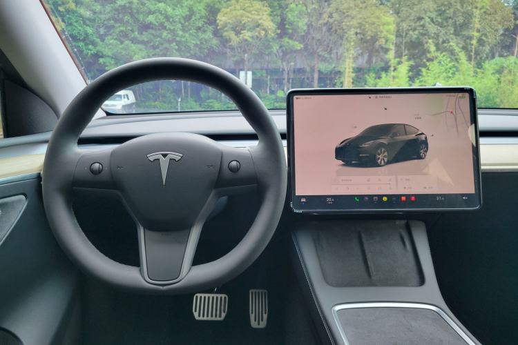 Used Tesla Model Y 2022 Revised Version Rear-Wheel Drive Steering Wheel