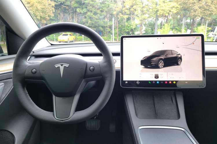 Used Tesla Model Y 2022 Revised Version Rear-Wheel Drive Steering Wheel