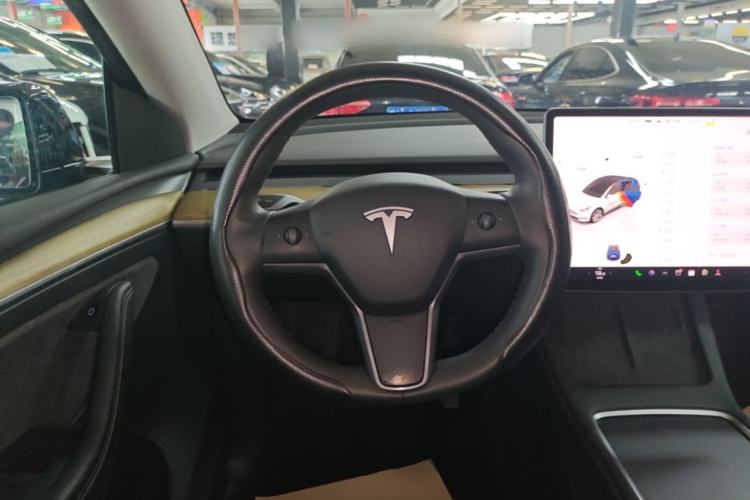 Used Tesla Model Y 2022 Revised Version Rear-Wheel Drive Steering Wheel
