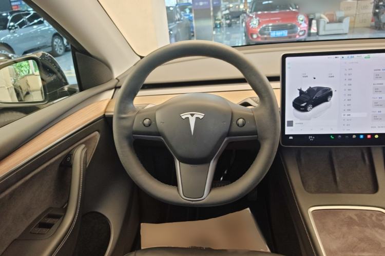 Used Tesla Model Y 2022 Revised Version Long-Range All-Wheel Drive Steering Wheel
