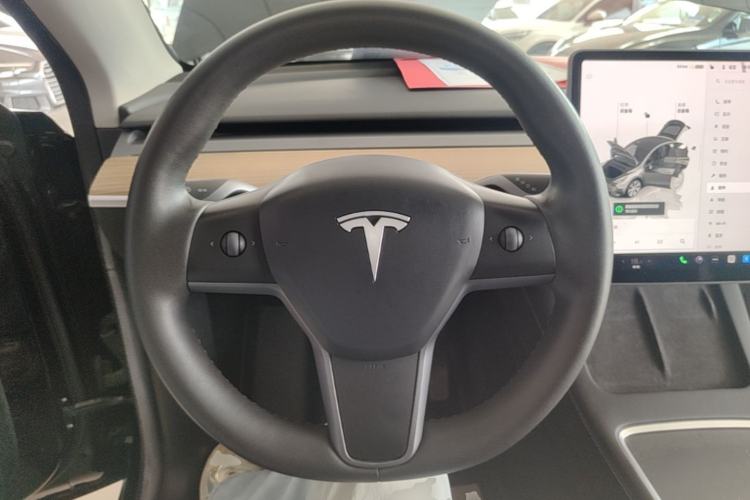Used Tesla Model Y 2022 Rear-Wheel-Drive Version Steering Wheel