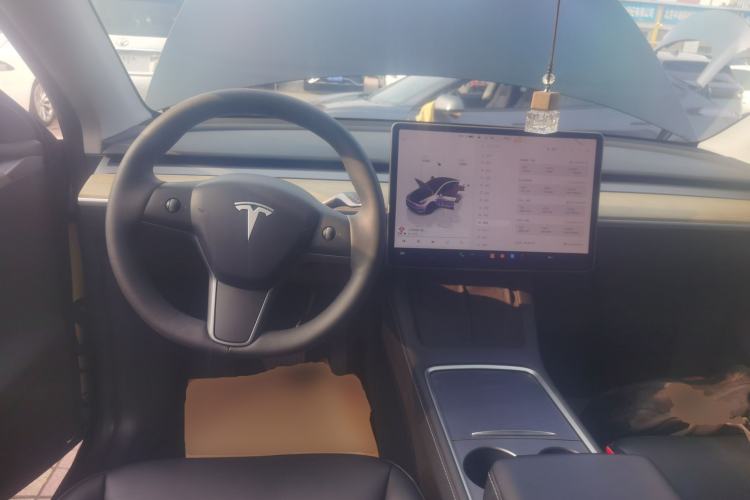 Used Tesla Model Y 2022 Revised Version Rear-Wheel Drive Steering Wheel