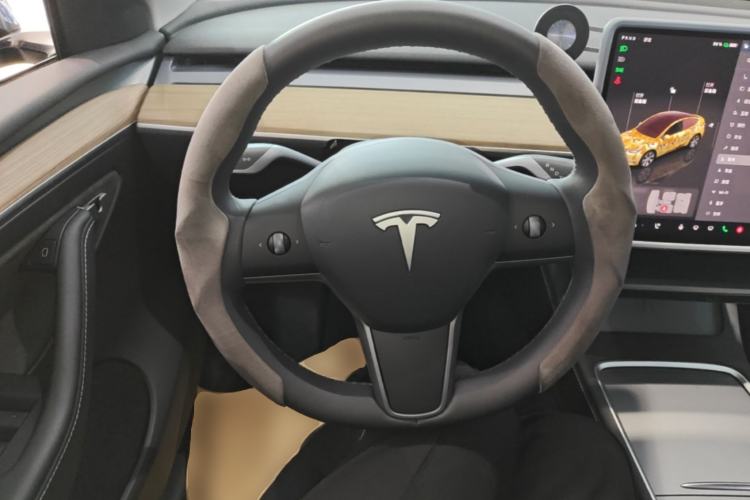 Used Tesla Model Y 2022 Revised Version Rear-Wheel Drive Steering Wheel