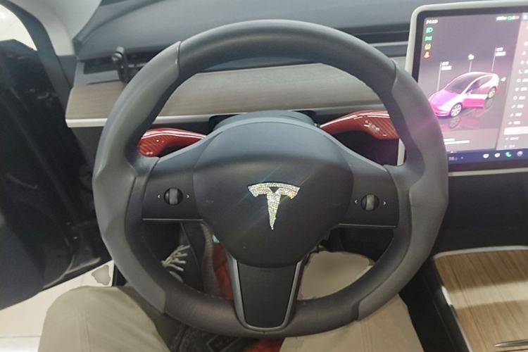 Used Tesla Model Y 2022 Revised Version Rear-Wheel Drive Steering Wheel