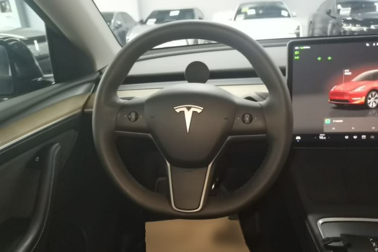 Used Tesla Model Y 2022 Revised Version Rear-Wheel Drive Steering Wheel
