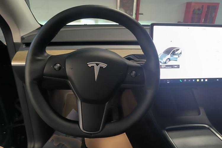 Used Tesla Model Y 2022 Revised Version Rear-Wheel Drive Steering Wheel
