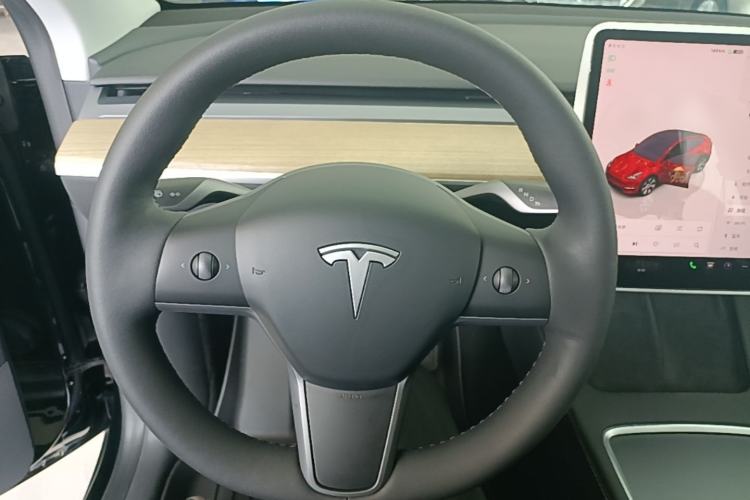 Used Tesla Model Y 2022 Revised Version Rear-Wheel Drive Steering Wheel