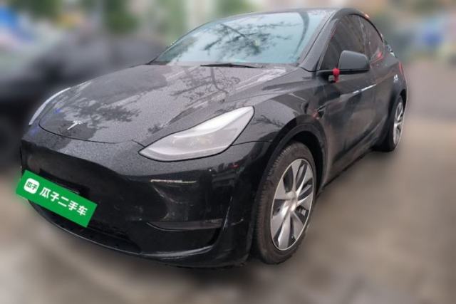 Used Tesla Model Y 2022 Long-Range All-Wheel-Drive Version
