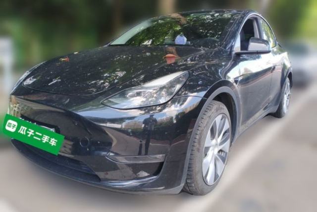 Used Tesla Model Y 2022 Long-Range All-Wheel-Drive Version