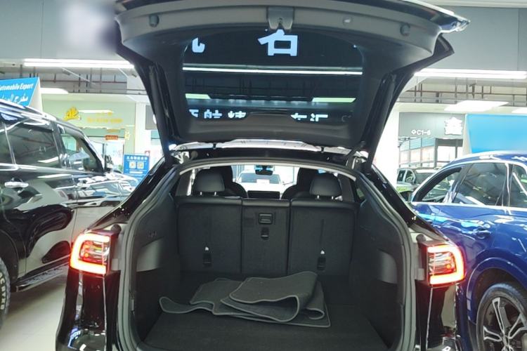 Used Tesla Model Y 2022 Rear-Wheel-Drive Version Trunk