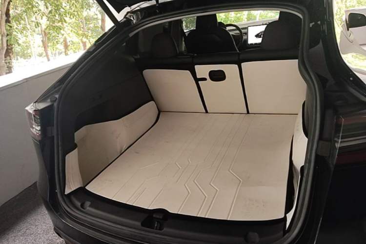 Used Tesla Model Y 2022 Revised Version Rear-Wheel Drive Trunk