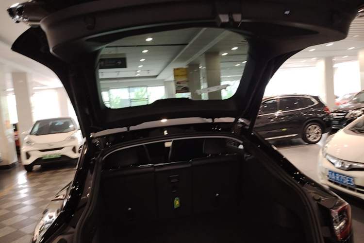 Used Tesla Model Y 2022 Revised Version Rear-Wheel Drive Trunk