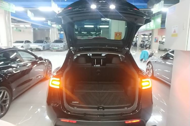Used Tesla Model Y 2022 Revised Version Long-Range All-Wheel Drive Trunk