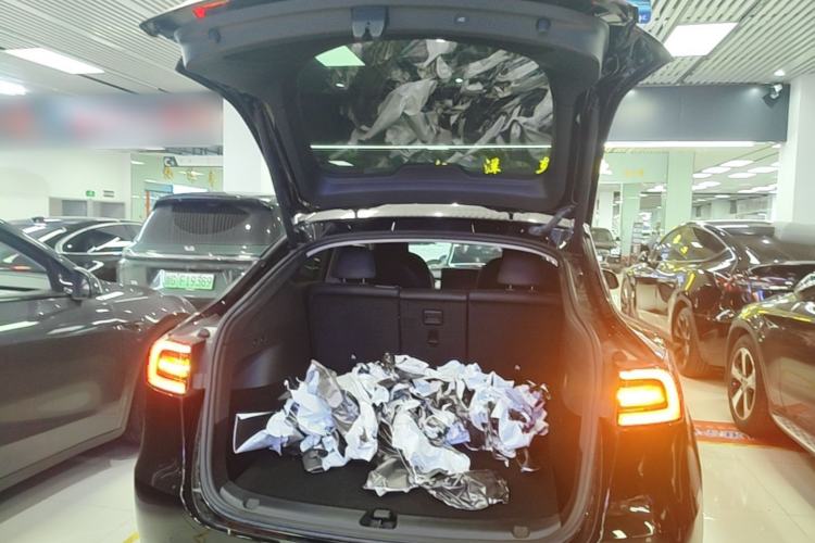 Used Tesla Model Y 2022 Rear-Wheel-Drive Version Trunk