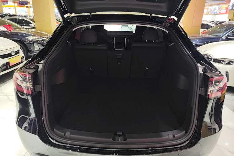 Used Tesla Model Y 2022 Revised Version Rear-Wheel Drive Trunk