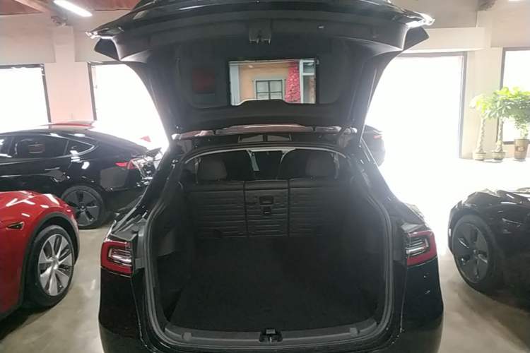 Used Tesla Model Y 2022 Revised Version Rear-Wheel Drive Trunk